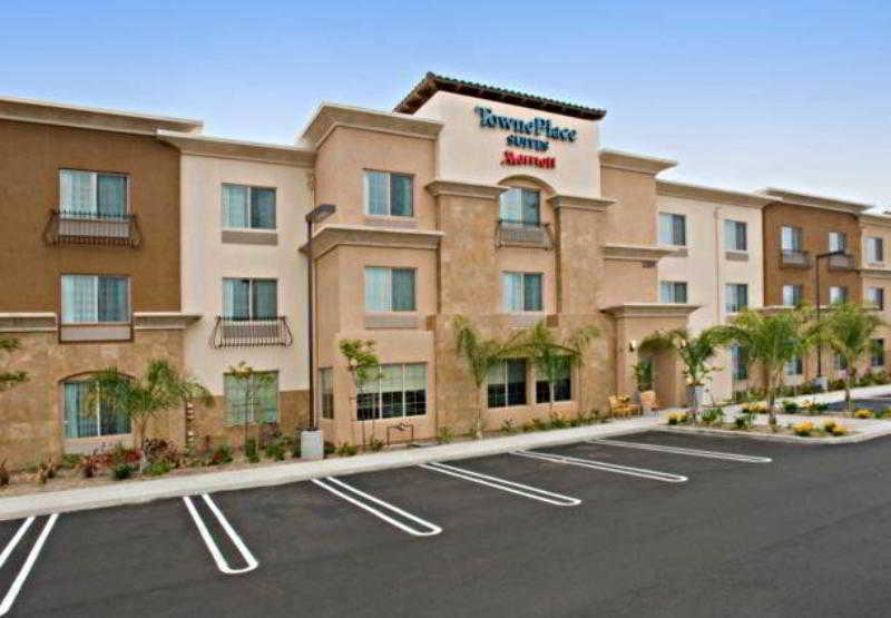 Towneplace Suites By Marriott San Diego Carlsbad / Vista Exterior photo
